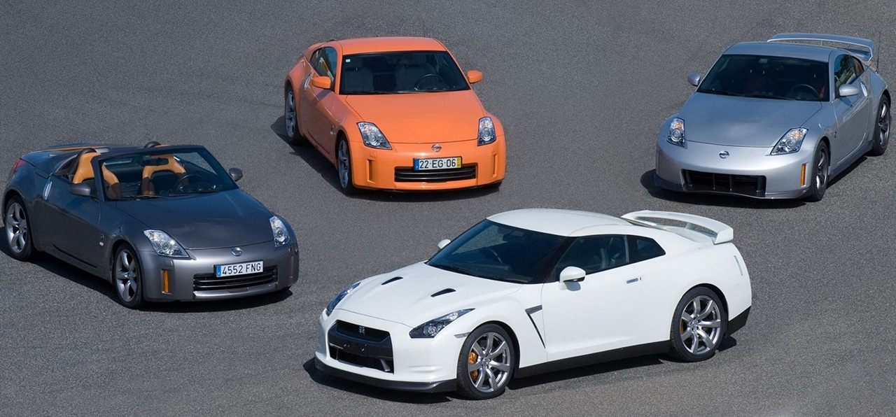 Nissan Z és GT-R sportkocsik csoportban